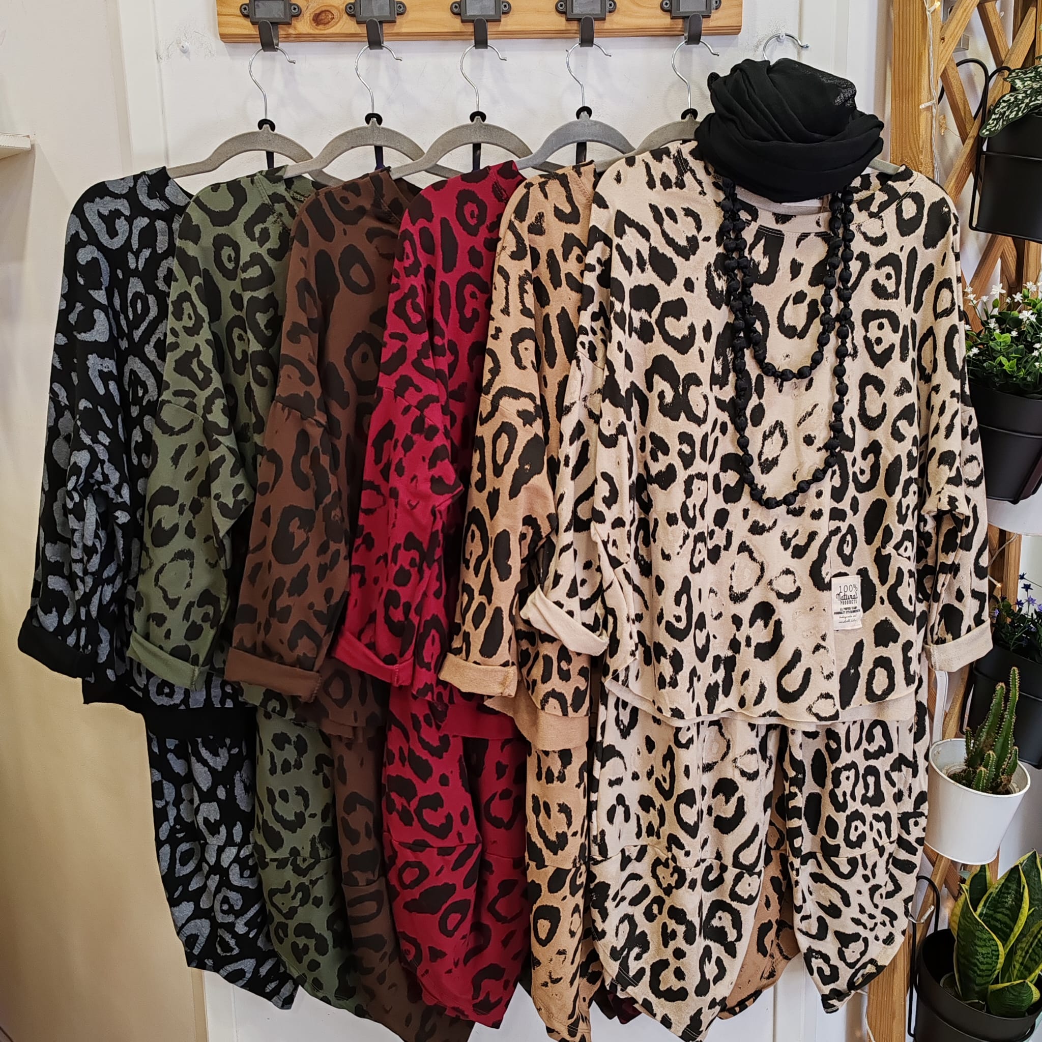 CONJUNTO ANIMAL PRINT