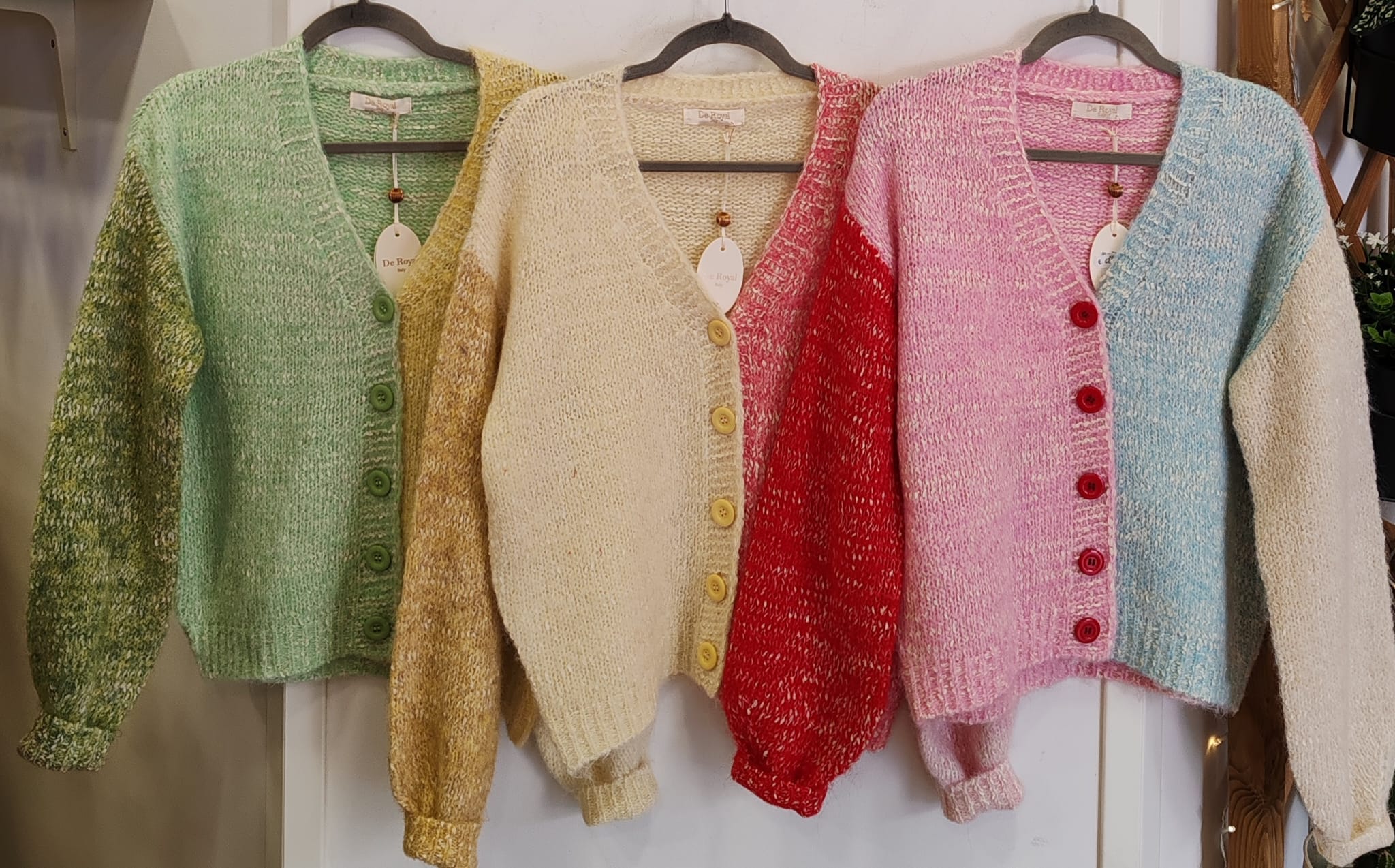 CHAQUETA COLOR BLOCK