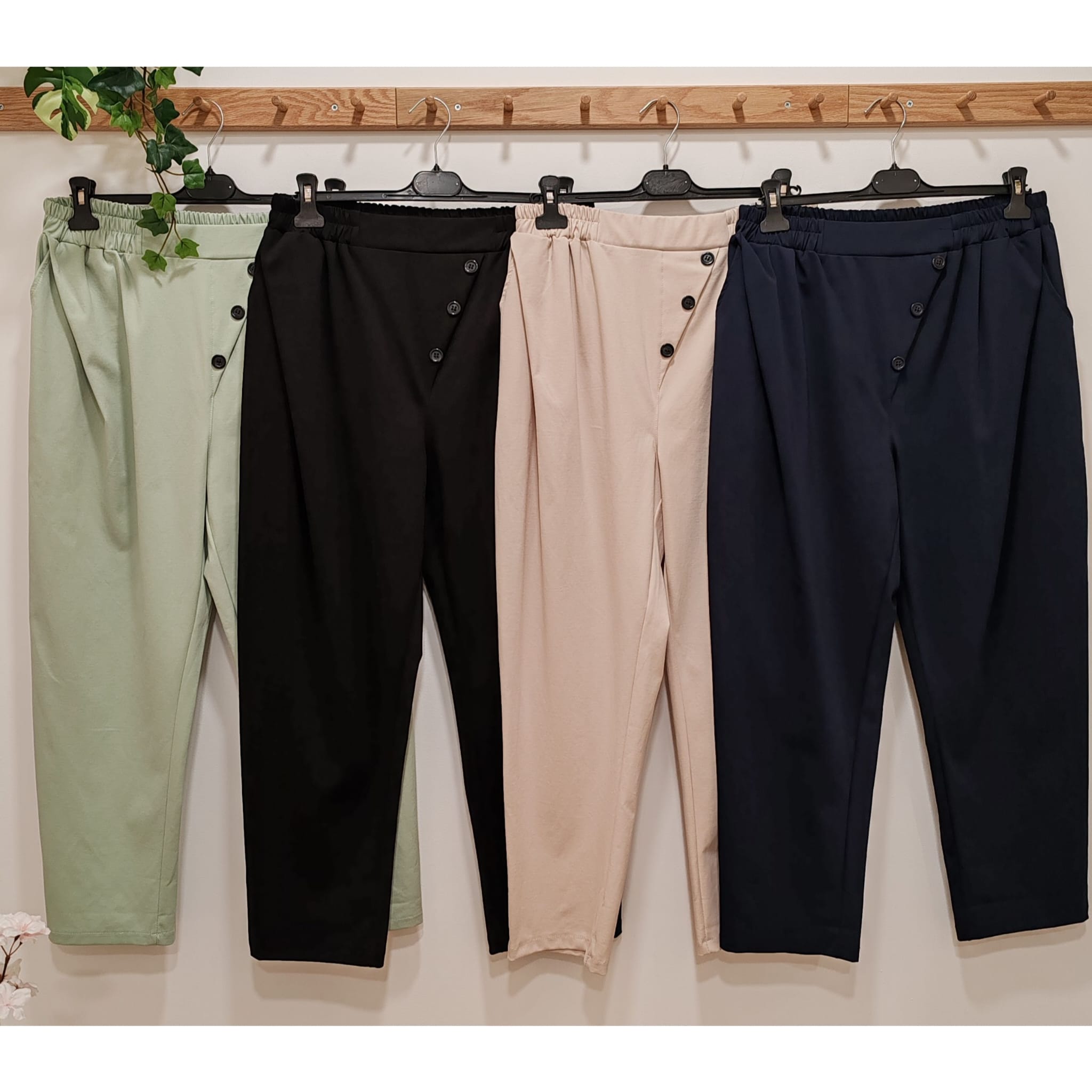 PANTALÓN 3 BOTONES (158C)