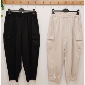 PANTALÓN BOLSILLOS LATERALES TAPETAS (158C)