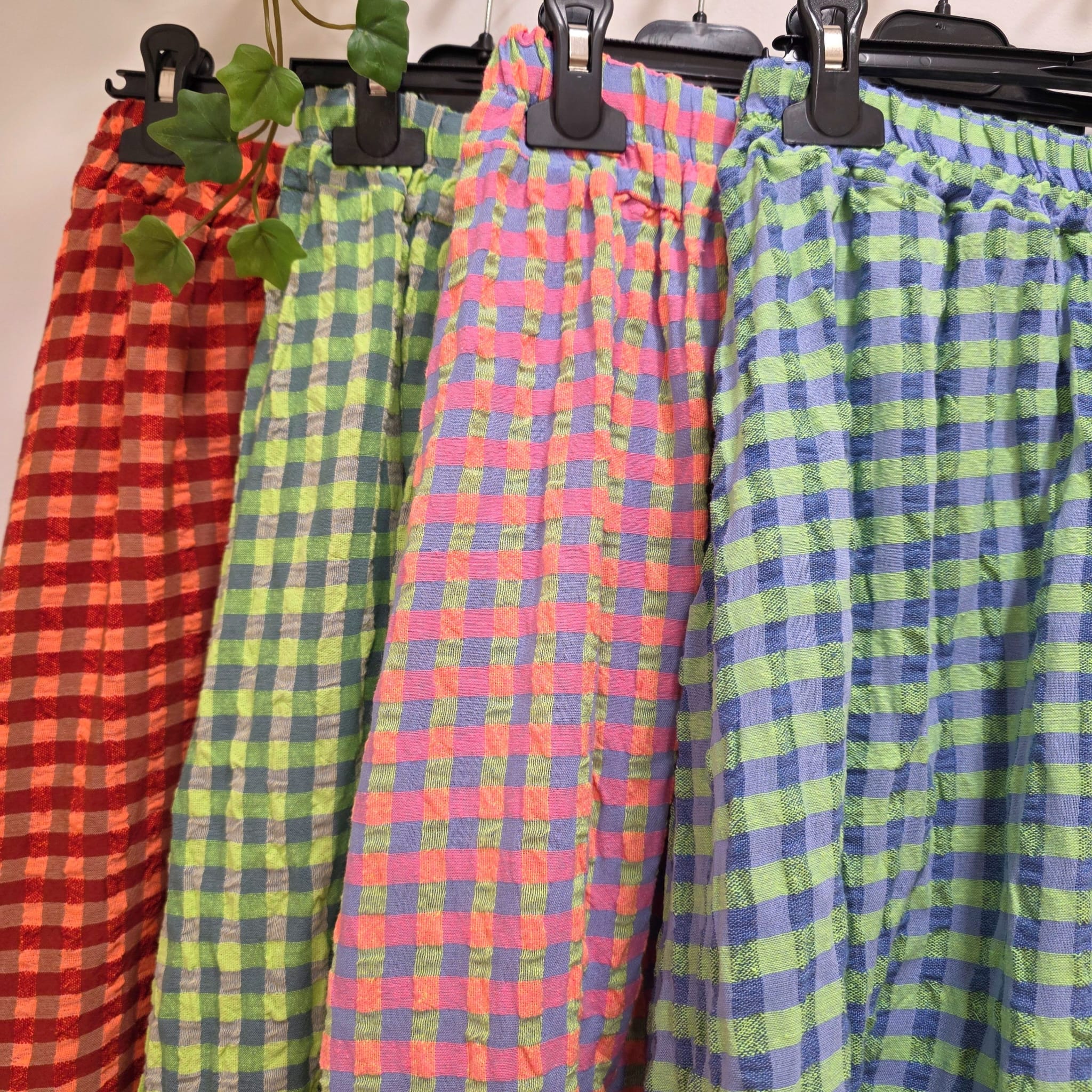 FALDA CUADRITOS FLUOR - Imagen 2