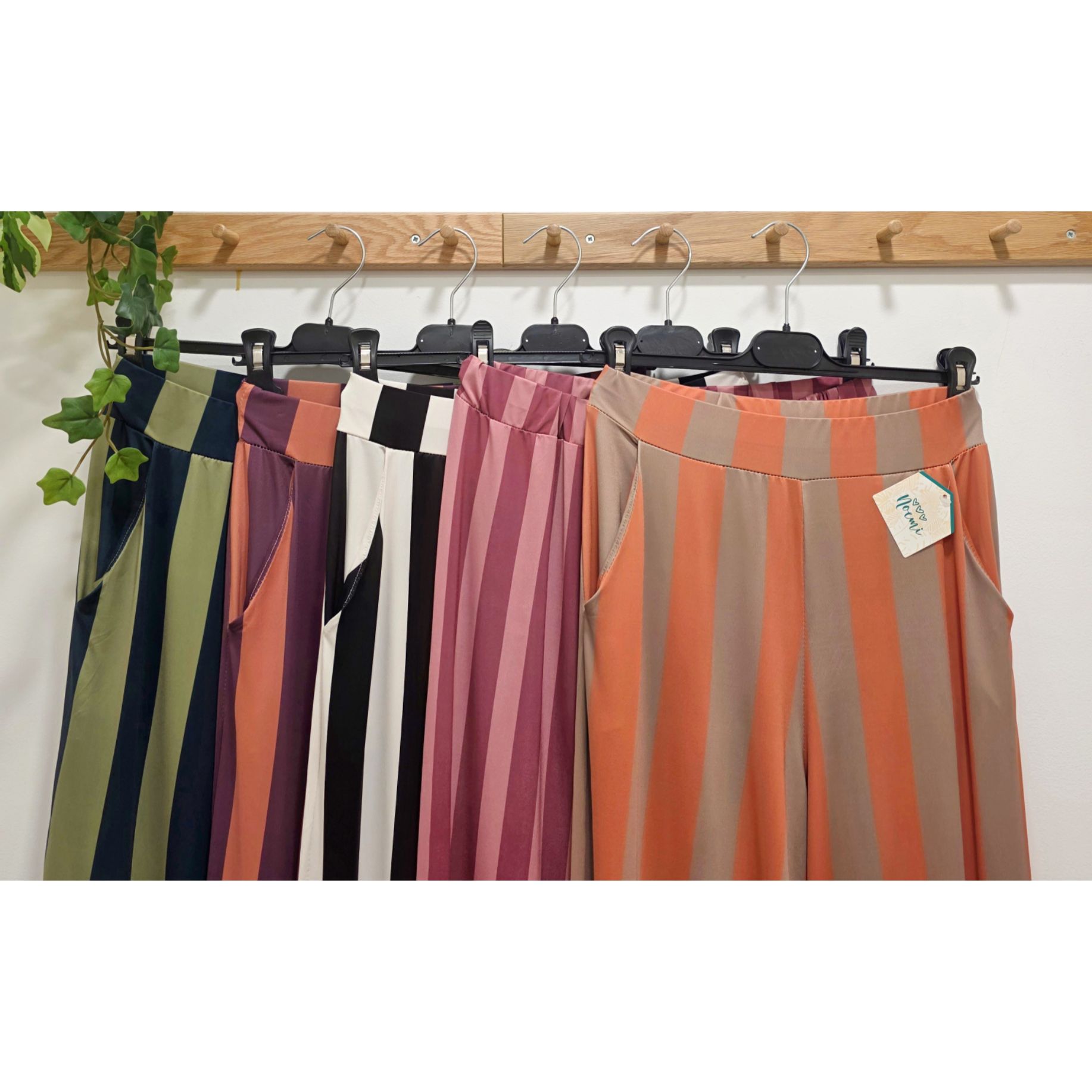 PANTALÓN RAYAS LICRA FRÍA BOLSILLOS - Imagen 2