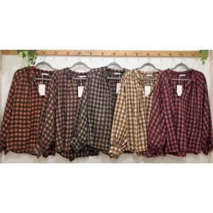BLUSA CUADRITOS