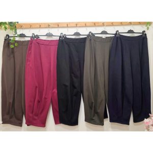 PANTALÓN BAJO PINZAS (PUNTO MILANO)