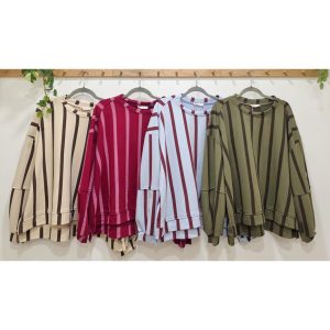 SUDADERA RAYAS CON ETIQUETA EN MANGA