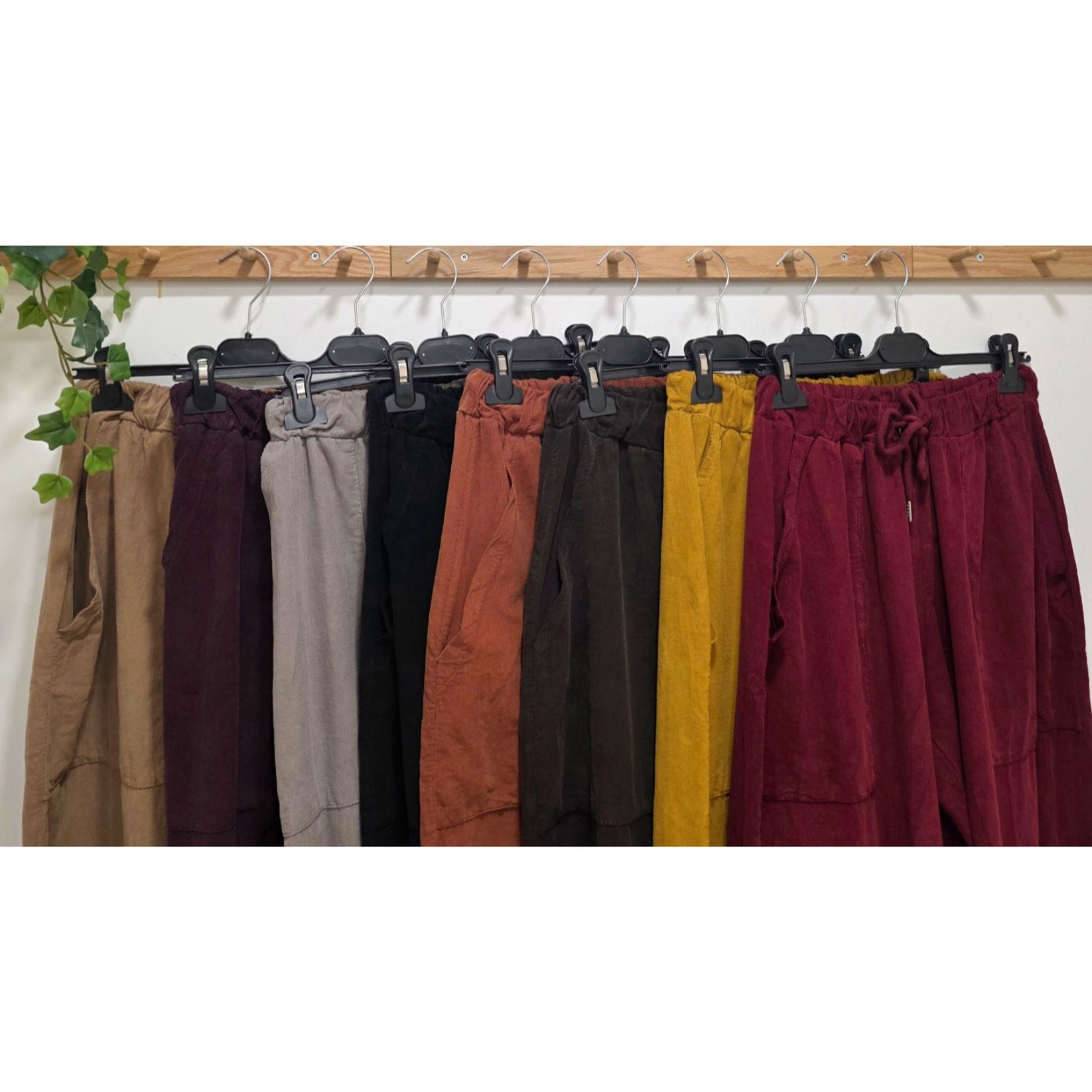 PANTALÓN MICROPANA BOLSILLOS GRANDES - Imagen 2