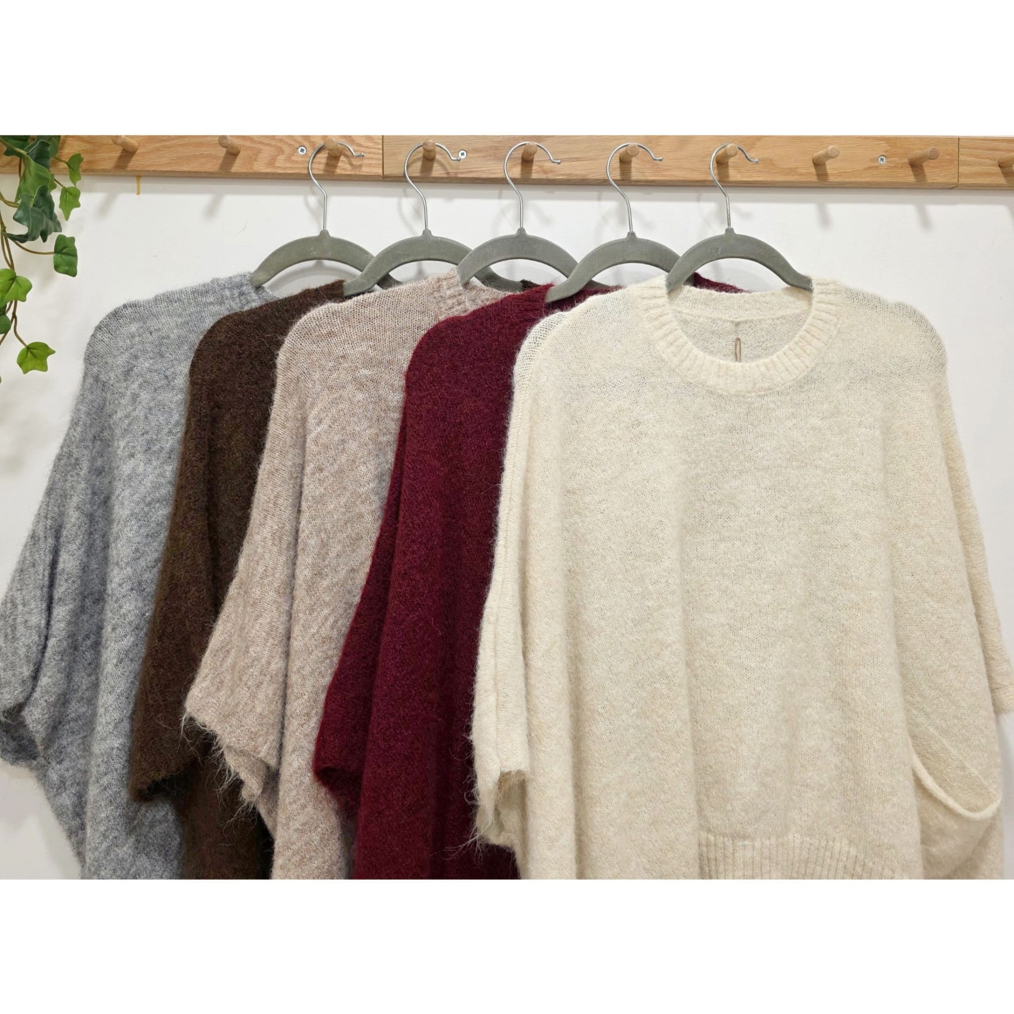 JERSEY TIPO PONCHO - Imagen 2