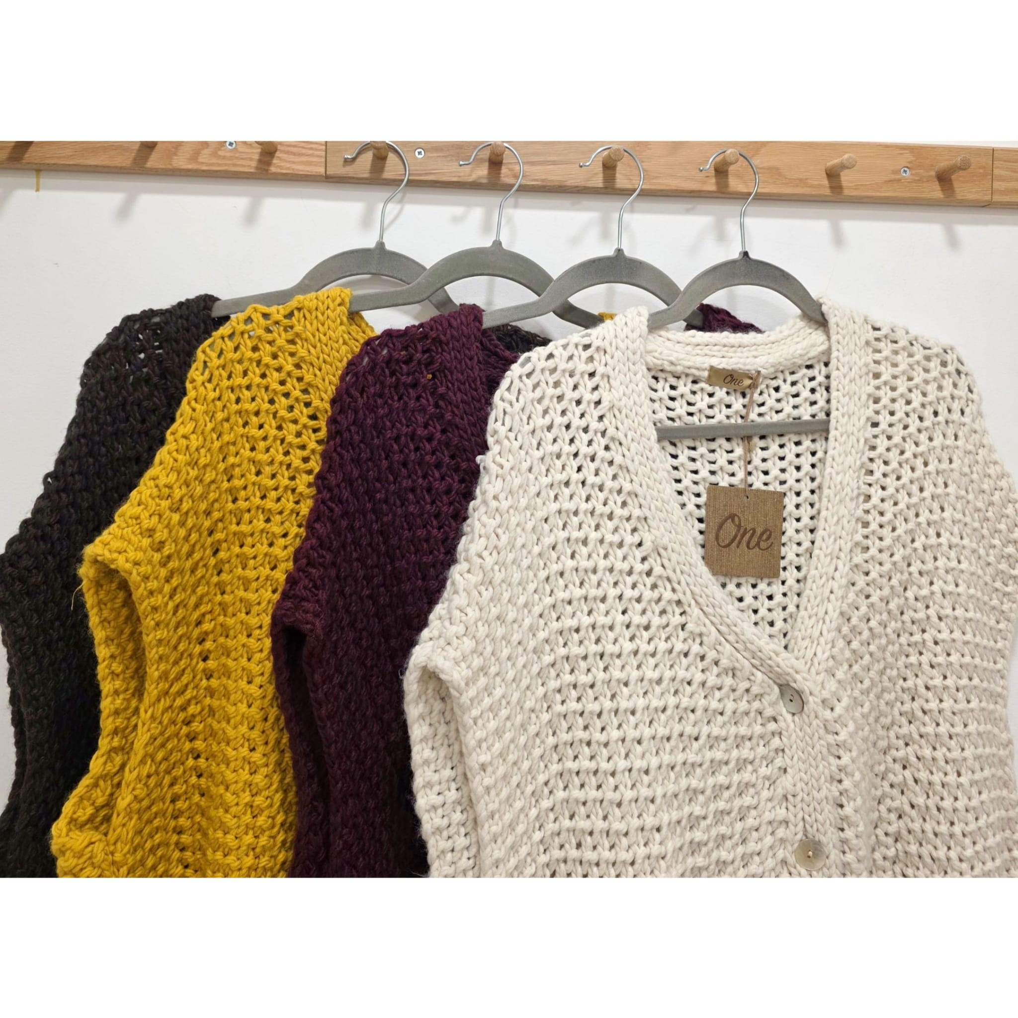 CHALECO OVERSIZE BOTONES - Imagen 2