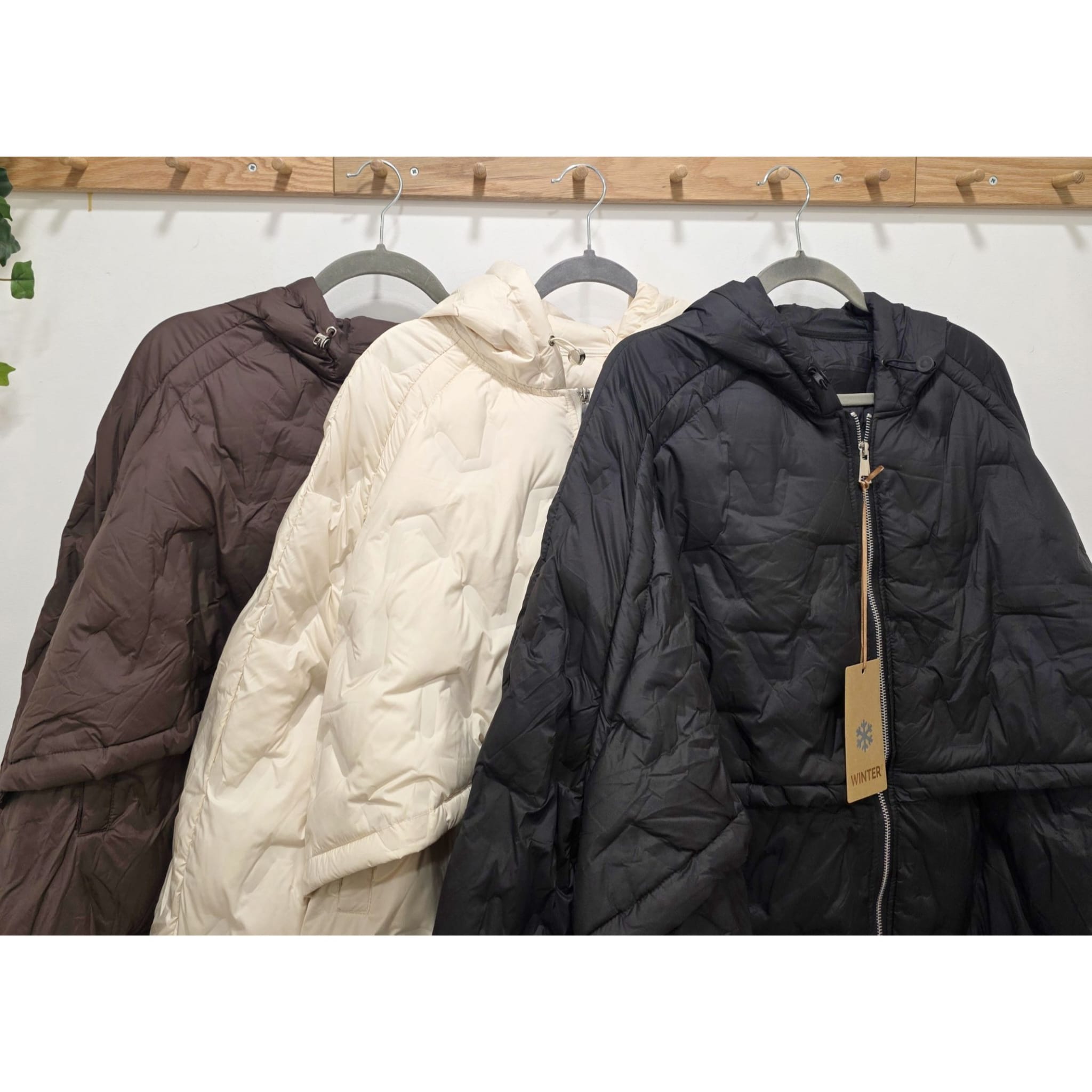 ABRIGO PLUMIFERO OVERSIZE - Imagen 2